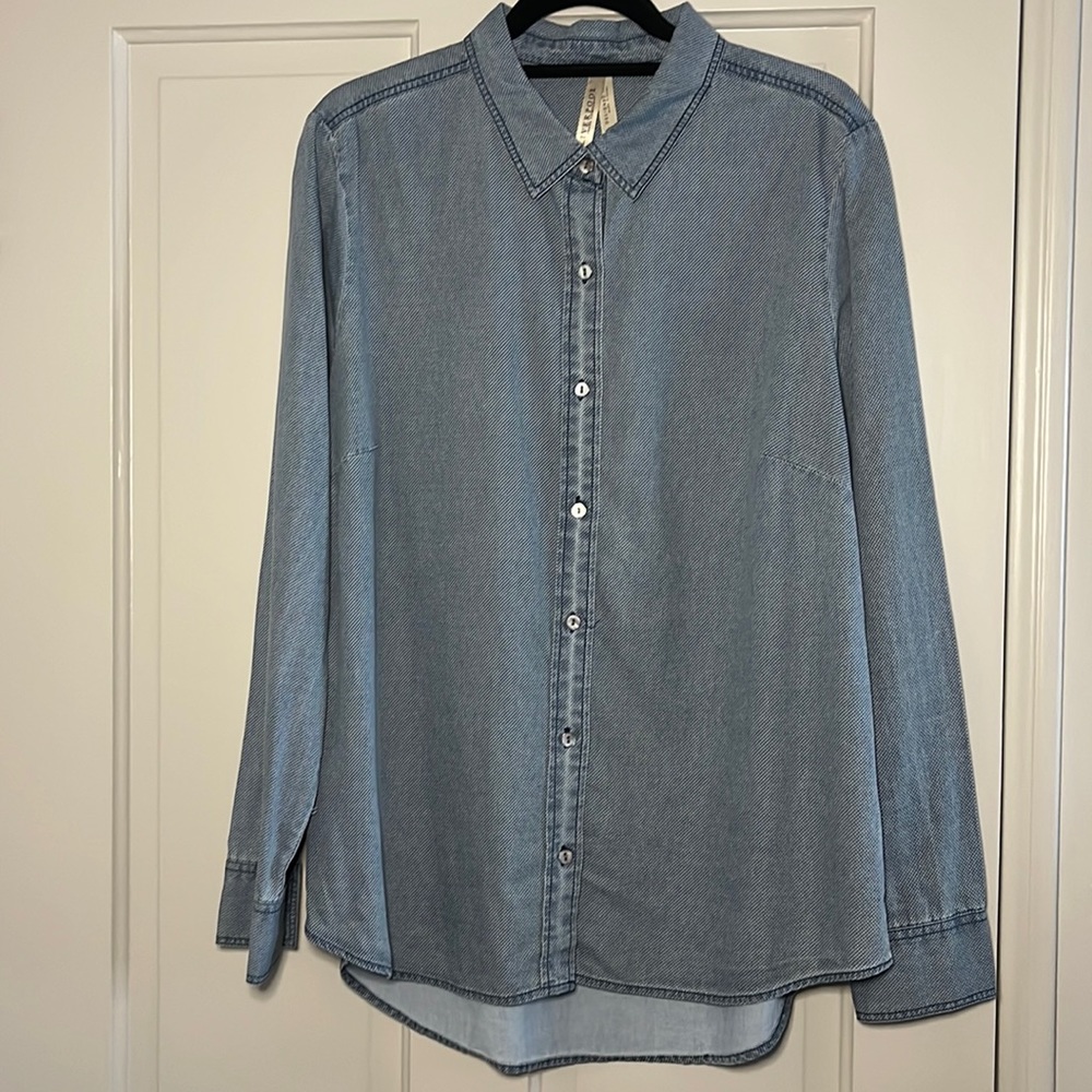 Liverpool Chambray Top XXL
